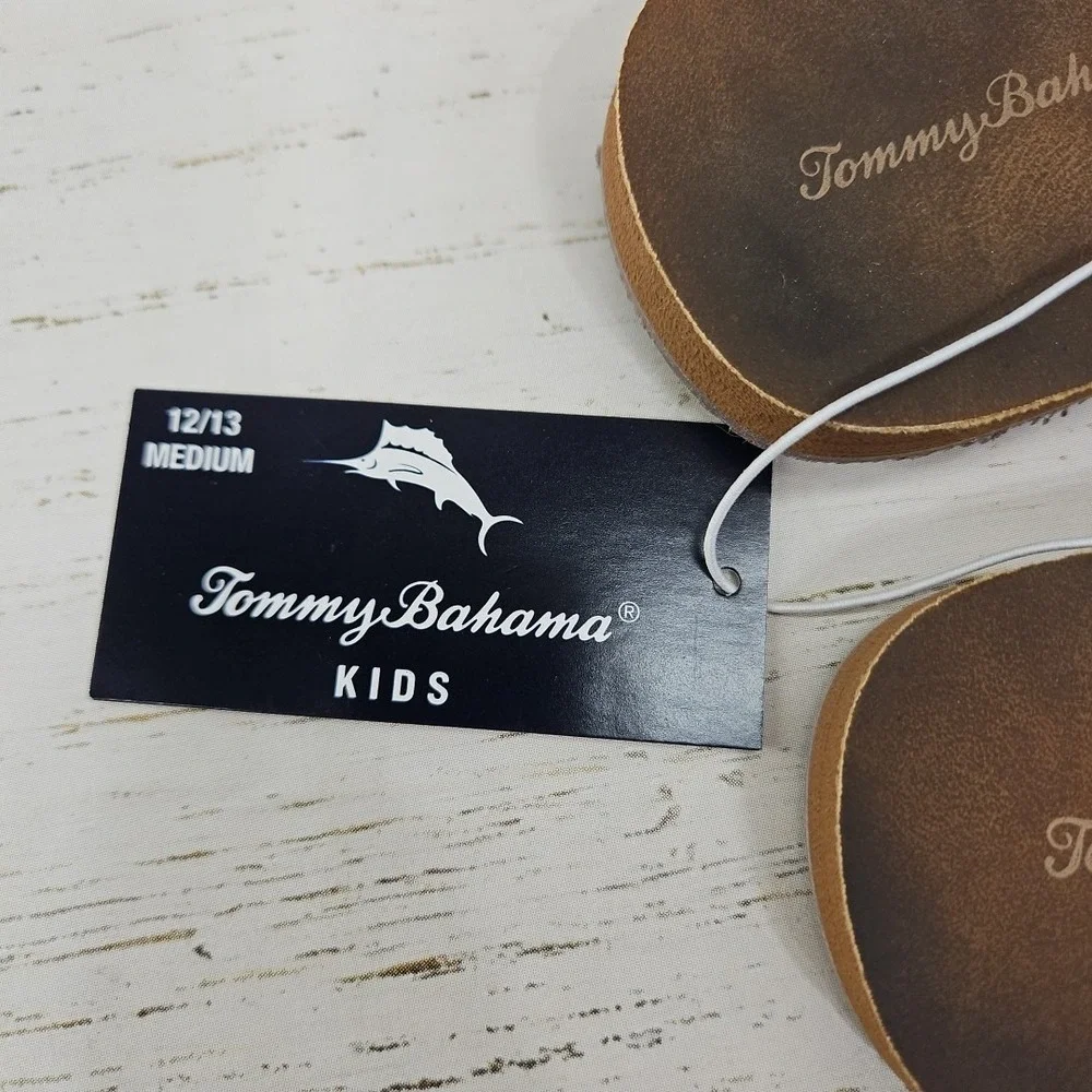Tommy Bahama Kids Boys Flip Flop Sandals Brown Navy‎ Blue Size Medium 12/13